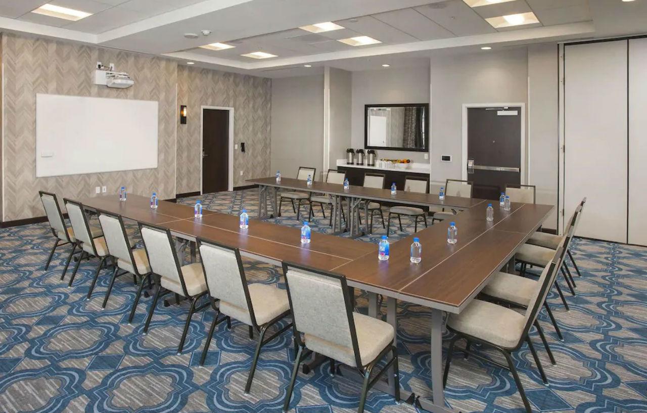 Hilton Garden Inn Burbank Los Angeles Ngoại thất bức ảnh